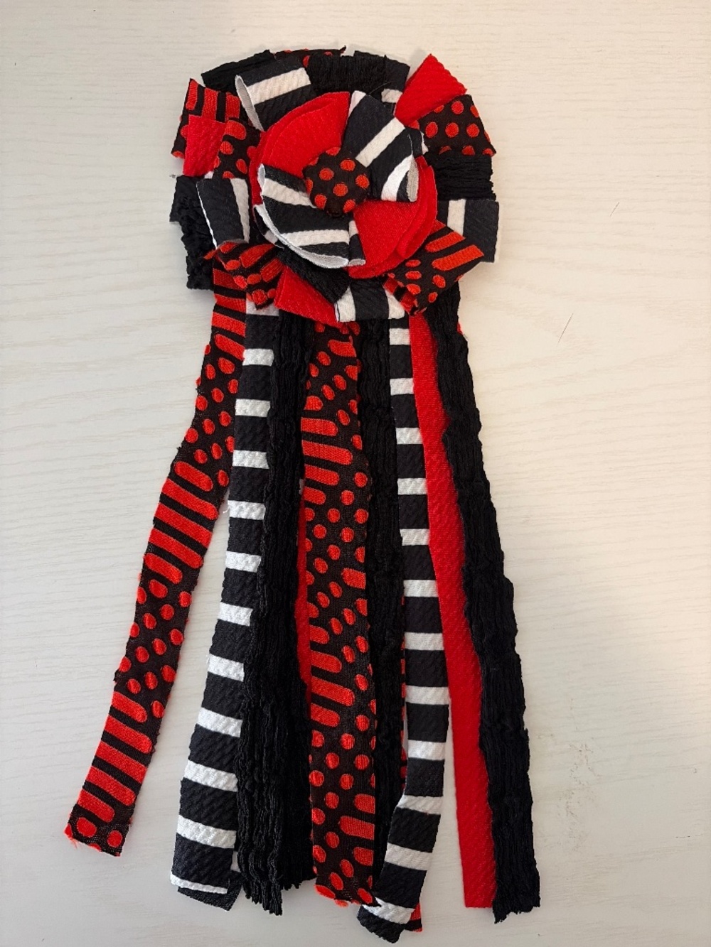 Red /Black/White Custom Flower Pin 🖤❤️